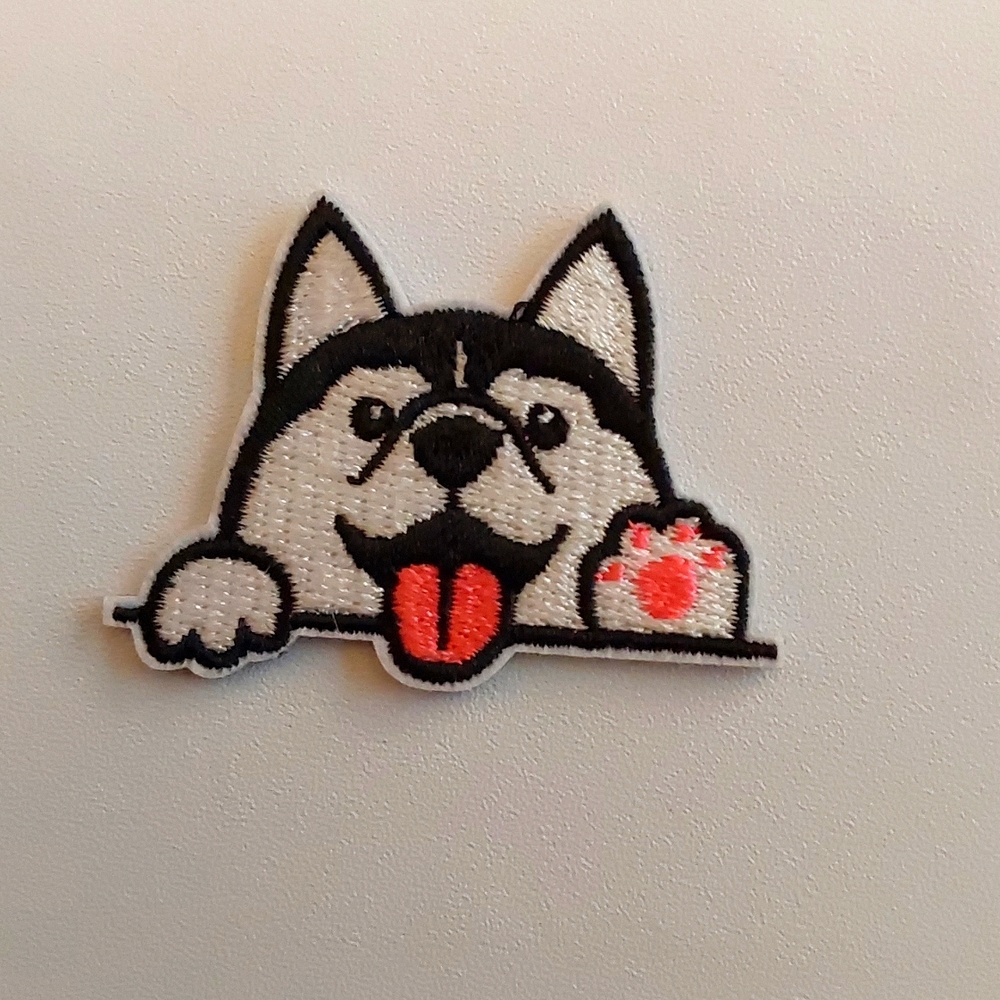 Peekabo Dog Iron On Patch